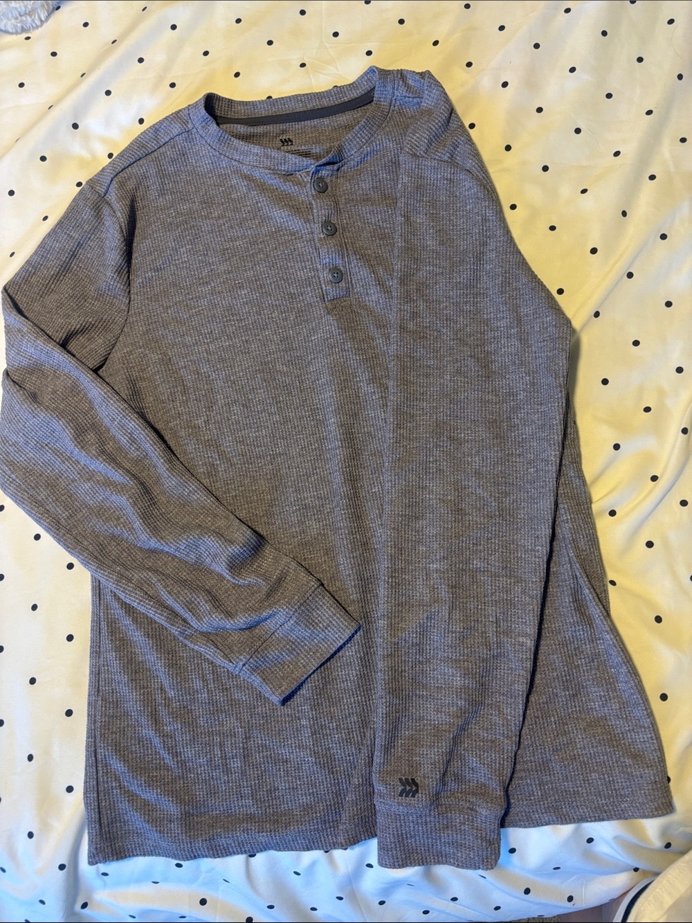 Men's Long-Sleeve Henley Shirt - Gray